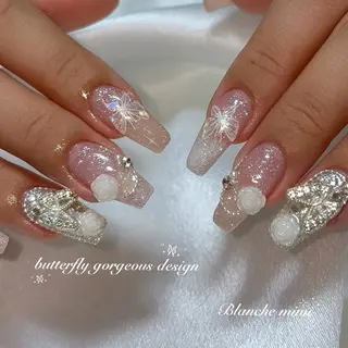 ネイル Blanche mimi.u_aのネイルデザイン