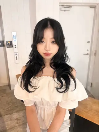 ロング 🎀ハイトーン特化/ 池袋/miyu🎀のヘアスタイル