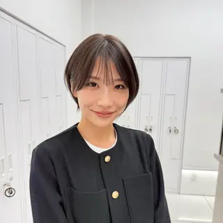 ショート カラー 前髪/似合わせカット COA こも.のヘアスタイル
