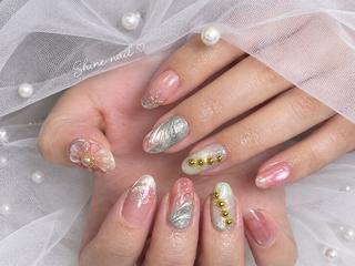 ネイル shine 🎀 長さ出し専門のネイルデザイン