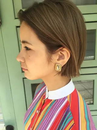 ショート カラー 代官山 ボブヘアーのヘアスタイル
