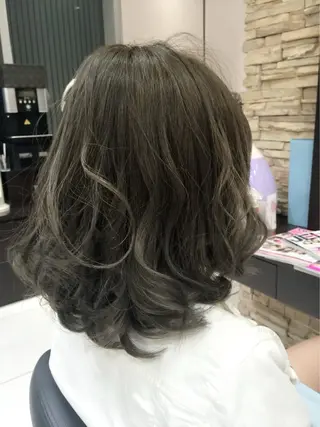 ミディアム カラー パーマ 女性専用 美容室A'imのヘアスタイル