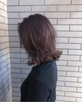 ミディアム カラー 中村 よしひでのヘアスタイル