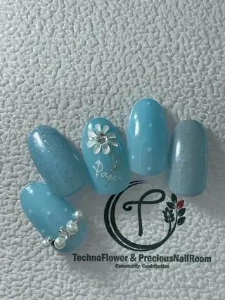 ネイル precious nail roomのネイルデザイン