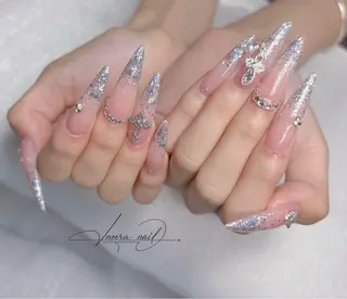 ネイル Yuii 🌟 Noera Nailのネイルデザイン