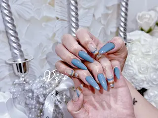 ネイル ✨Nailsalon Vi+✨のネイルデザイン