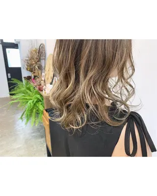 セミロング topstylist 満足度⭐️堀川星哉のヘアスタイル