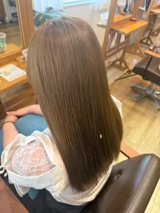 ロング RENA|透明感 カラー×癒しスパのヘアスタイル