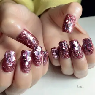ネイル Legit nail salonのネイルデザイン