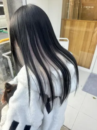 ミディアム ブリーチ×派手髪🎨 岡山駅🌈こうすけのヘアスタイル