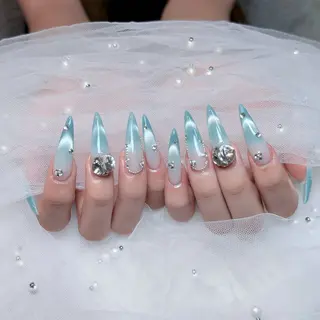 ネイル Julli NailStudioのネイルデザイン