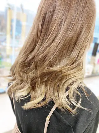 ミディアム NYNY大久保店松浦 正覚のヘアスタイル