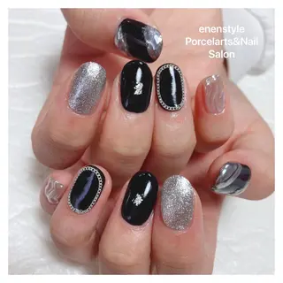 ミディアム ネイル 🐾enen style 🐾のネイルデザイン
