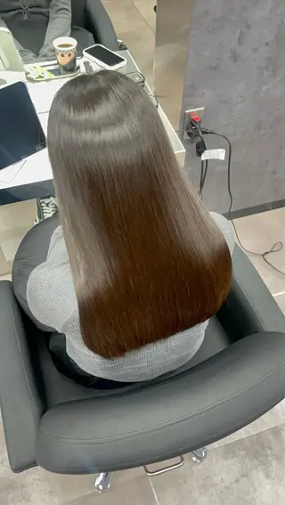 ロング CYNTHIADUE 店長｜ IRISUのヘアスタイル