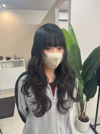 ロング 堀越 美羽のヘアスタイル