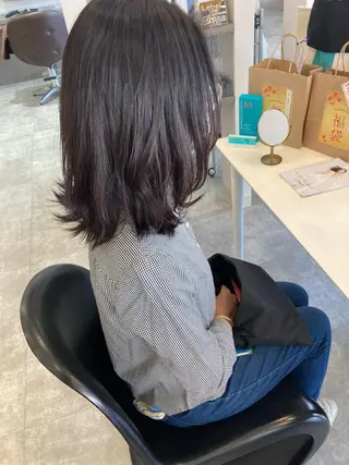 ミディアム カラー 星野 美沙のヘアスタイル