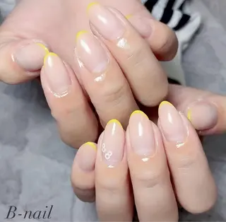 ネイル B- nailのネイルデザイン