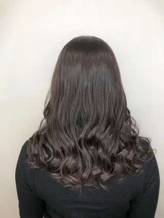 セミロング カラー 【透明感、艶髪】西村 有司のヘアスタイル