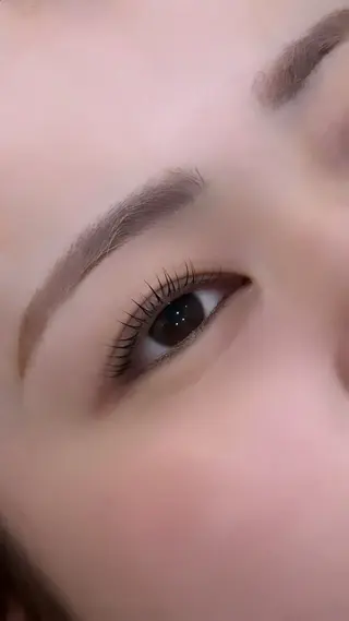 マツエク・マツパ 🫧かいり🌷韓国 🪽‪烏丸❣️のヘアスタイル