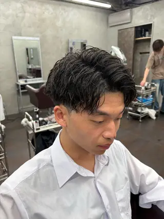 ショート メンズ 西田 龍我のヘアスタイル