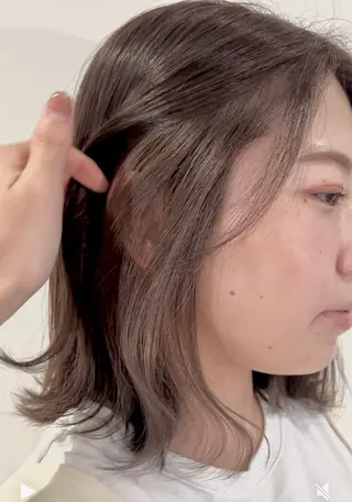 ミディアム 熊谷 鈴のヘアスタイル