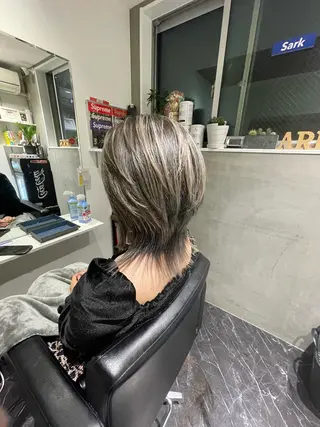 ミディアム 🔹TOMO🔹 圧倒的経験値🔹のヘアスタイル