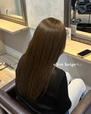ロング Lutia新宿/ sumiのヘアスタイル