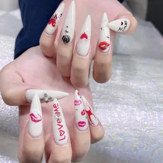 ネイル Queens 榊 まおのネイルデザイン