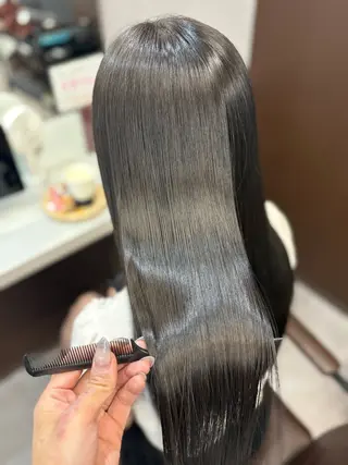 ロング 韓国×髪質改善カラー 💎hinaのヘアスタイル