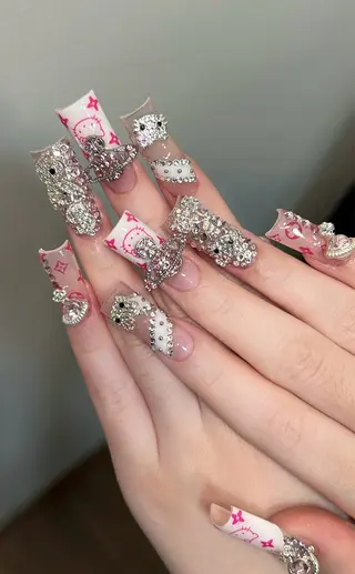 ネイル Kivivi ネイルサ口ンのネイルデザイン