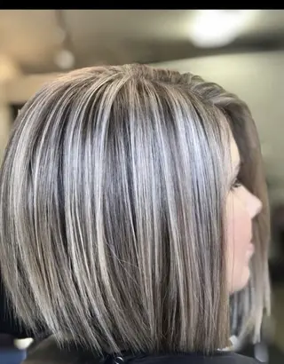 ミディアム カラー 宮本 直樹のヘアスタイル