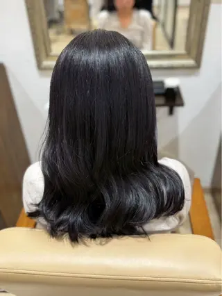 セミロング 松山 麻一のヘアスタイル