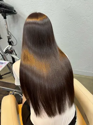 ロング 岩本 果歩のヘアスタイル