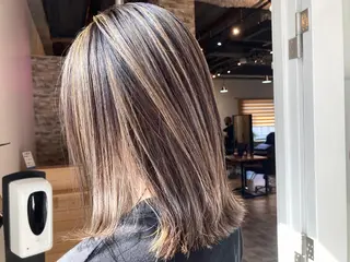 ミディアム カラー ヘアカラー&縮毛矯正 STAR☆RIVERのヘアスタイル