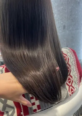 ミディアム 山下 千明のヘアスタイル
