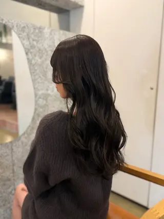 ロング カラー 沖野 莉央のヘアスタイル
