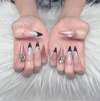 ネイル Yuki Nailのネイルデザイン