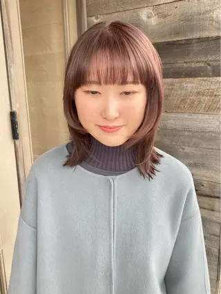 ミディアム カラー 竹内 柚子のヘアスタイル