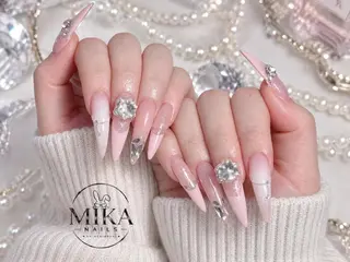 ネイル Mika Nails 心斎橋のネイルデザイン