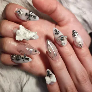 ネイル RUNWAY 　　のネイルデザイン