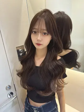 ロング カラー shion 透明感カラーのヘアスタイル