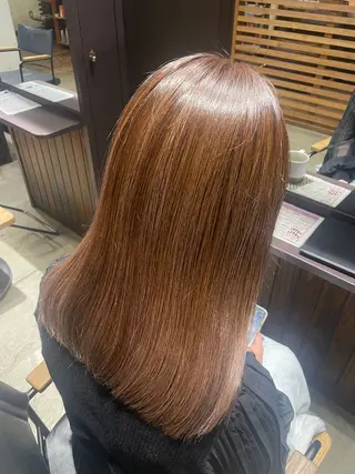 セミロング カラー 大塚 友茉のヘアスタイル