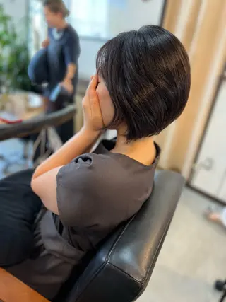 ショート 石崎 美帆のヘアスタイル