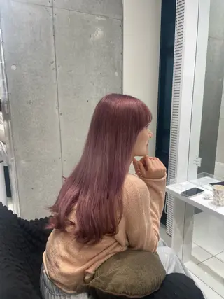 ロング カラー yuzuna ハイトーン 天神のヘアスタイル