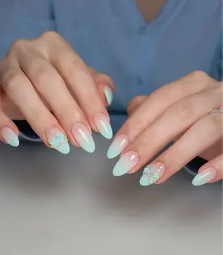ネイル 👍thumbs up nail👍のネイルデザイン