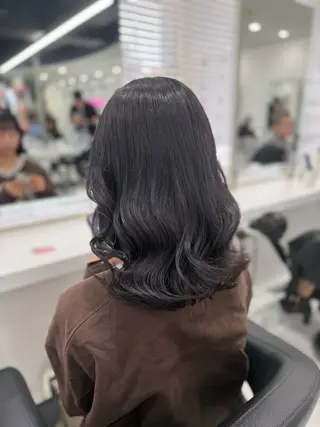 ミディアム カラー ラベンダー💜グレー 🩶ミント‪🩵のヘアスタイル