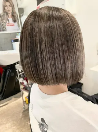 ミディアム カラー 🔹TOMO🔹 圧倒的経験値🔹のヘアスタイル