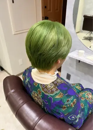 ショート カラー ハイトーン/🫧 トレンドカラー/あやのヘアスタイル