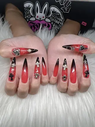 ネイル Lee Nailsのネイルデザイン