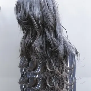 ロング 髪質改善 Daisukiのヘアスタイル